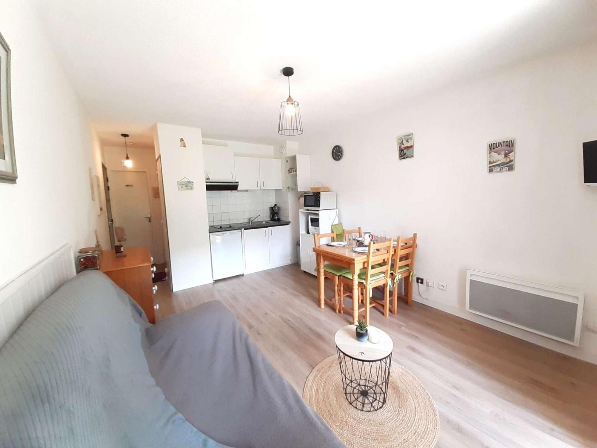 Appartement T2 A Vielle-aure, 4 Pers, Balcon Sud, Parking, Kitchenette Equipee, Proche Commodites - Fr-1-457-325 Vielle-Aure